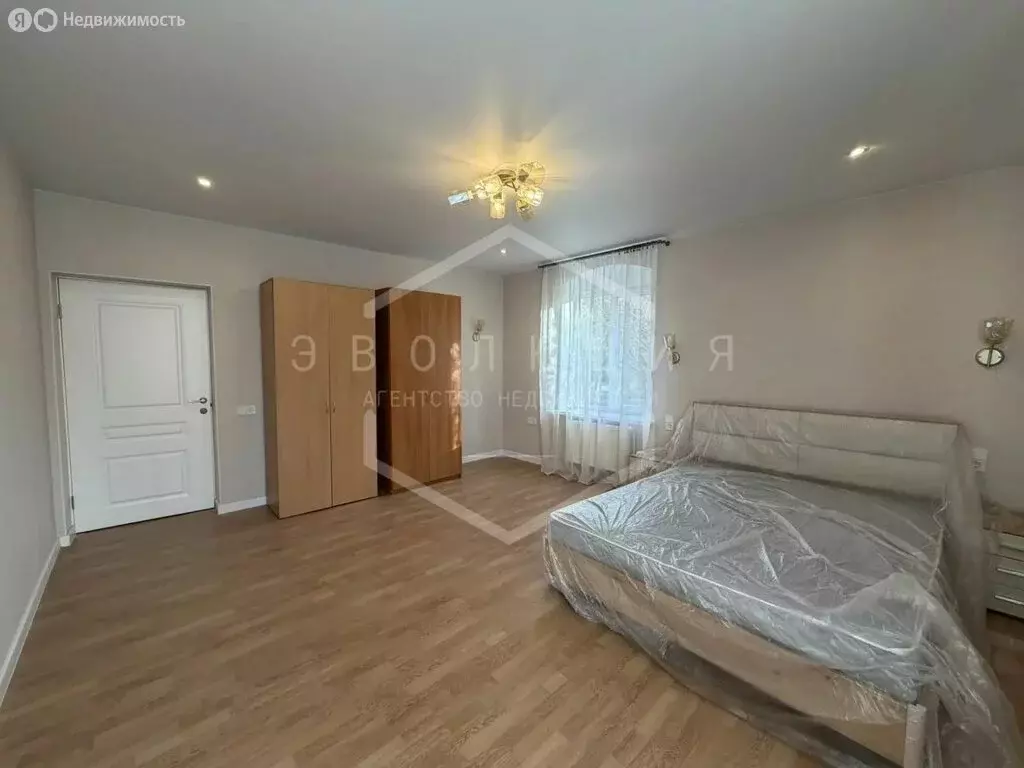 3-комнатная квартира: Пионерский, Калининградское шоссе, 1 (69.1 м) - Фото 1