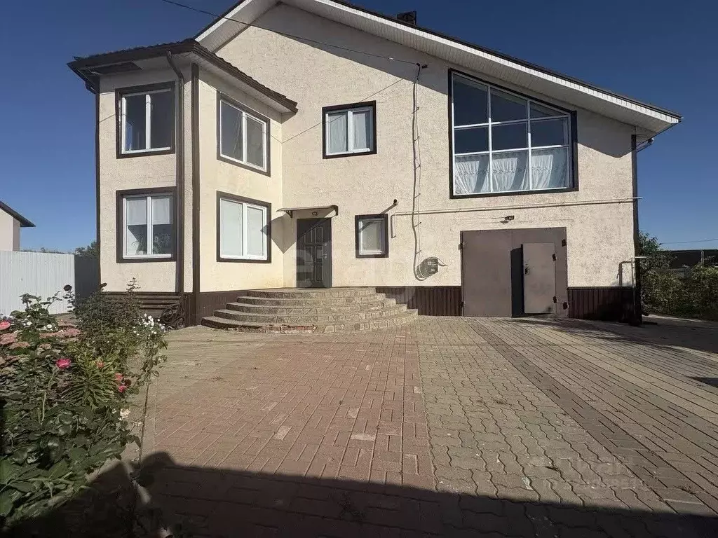 Дом в Белгородская область, Корочанский район, Мелиховское с/пос, с. ... - Фото 2