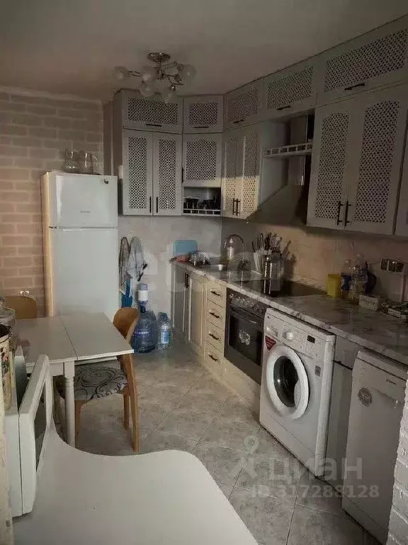 3-к кв. Ростовская область, Батайск ул. Северный Массив, 2 (76.0 м) - Фото 0