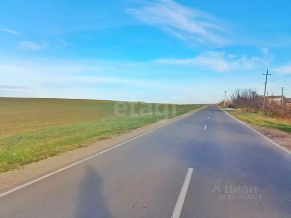 Участок в Крым, Первомайский район, с. Гвардейское  (24.0 сот.) - Фото 1