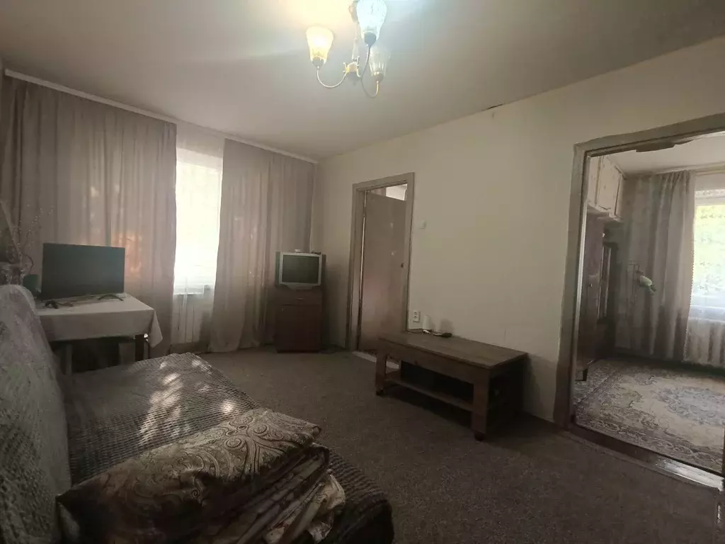 Продаётся 3-к квартира, 48 м - Фото 1