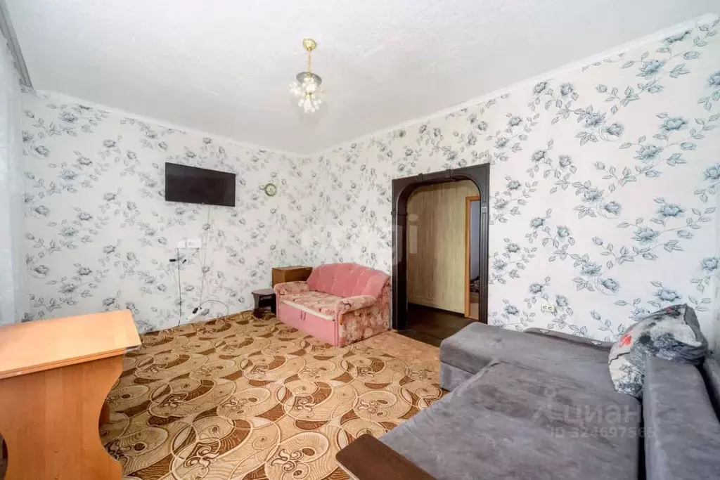 Дом в Алтайский край, Бийский район, с. Енисейское Молодежная ул., 19 ... - Фото 1