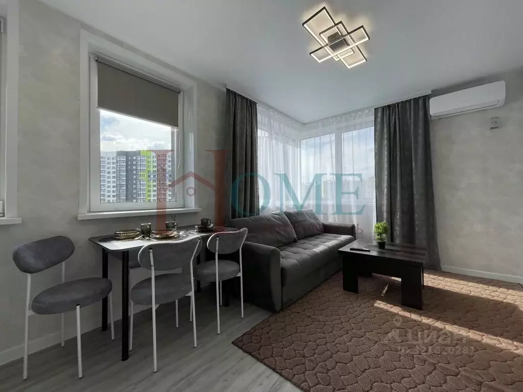 3-к кв. Новосибирская область, Новосибирск ул. Ясный Берег, 29 (57.0 ... - Фото 1