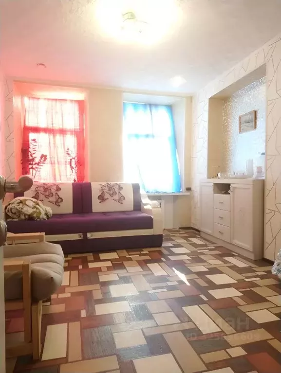 Комната Санкт-Петербург Старо-Петергофский просп., 35б (17.0 м) - Фото 0