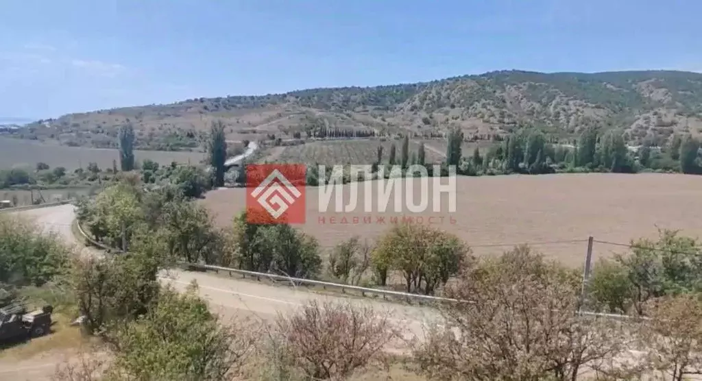 Участок в Крым, Алушта муниципальный округ, с. Приветное ул. ... - Фото 2