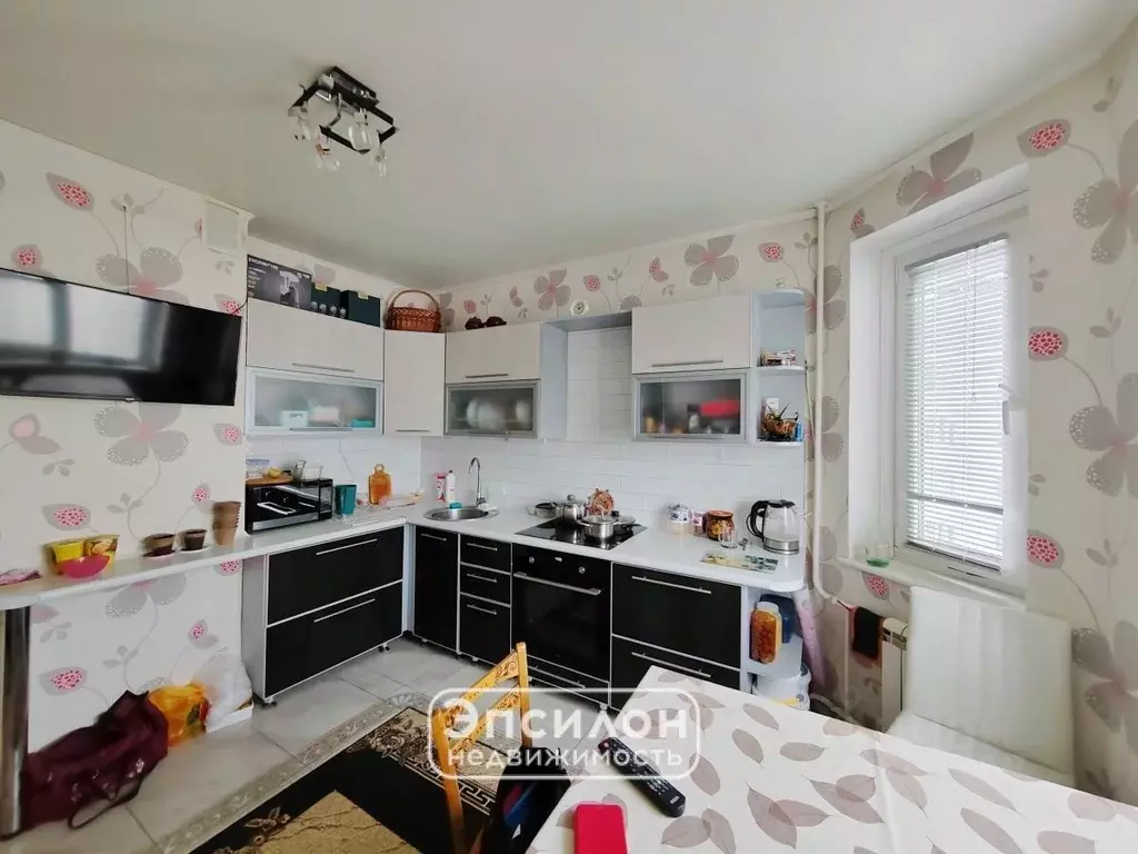 2-к кв. Курская область, Курск просп. Вячеслава Клыкова, 4 (57.39 м) - Фото 1