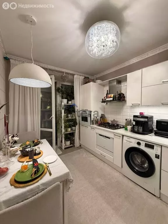 1-комнатная квартира: Казань, улица Азата Аббасова, 12 (35 м) - Фото 1