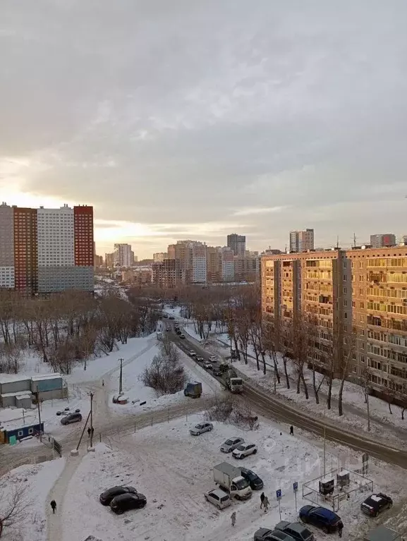 Студия Свердловская область, Екатеринбург ул. Рощинская, 21к2 (22.2 м) - Фото 0