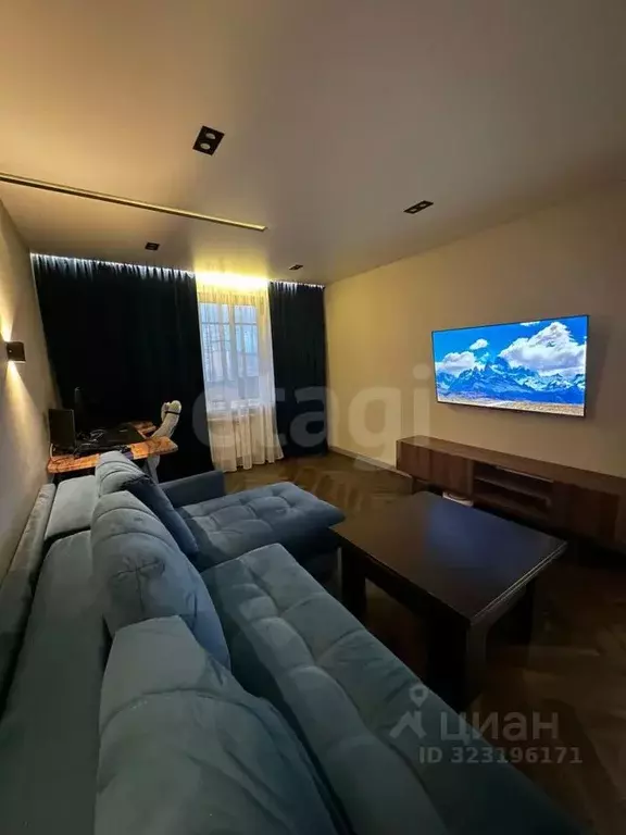 2-к кв. Астраханская область, Астрахань ул. Куликова, 40к1 (54.8 м) - Фото 2