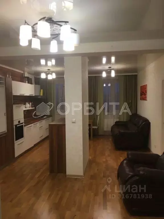 2-к кв. Тюменская область, Тюмень ул. Академика Сахарова, 36 (67.3 м) - Фото 0