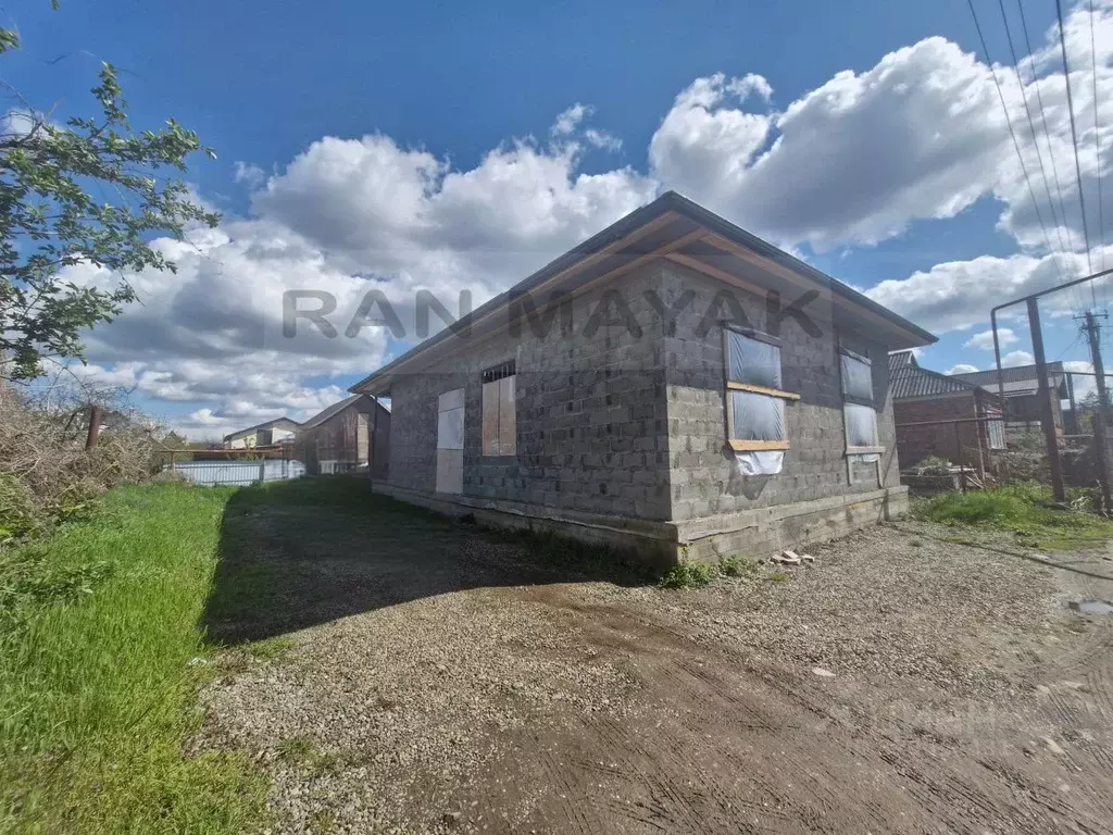 Участок в Адыгея, Майкоп проезд 18-й, 12 (4.0 сот.) - Фото 1