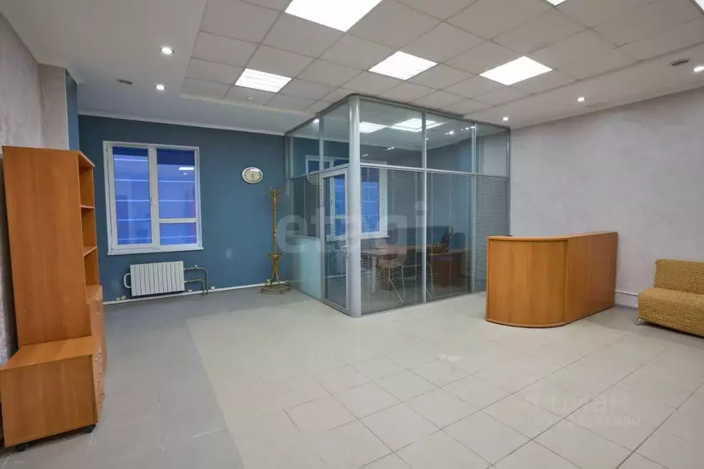 Офис в Татарстан, Казань ул. Дзержинского, 5 (56 м) - Фото 1