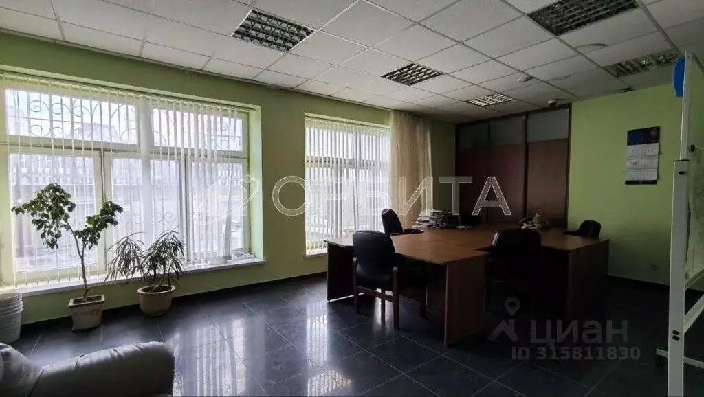 Офис в Тюменская область, Тюмень Харьковская ул., 59А (127 м) - Фото 0