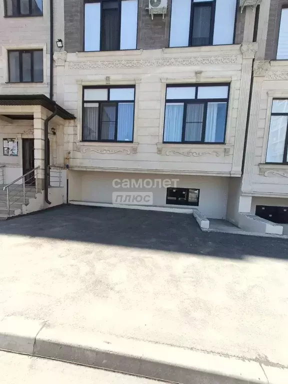 Помещение свободного назначения в Кабардино-Балкария, Нальчик ул. ... - Фото 1