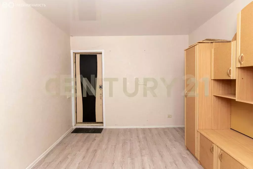 1к в 7-комнатной квартире (14.6 м) - Фото 0