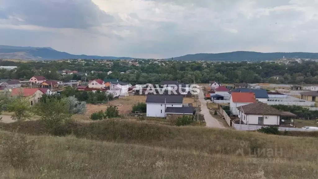 Участок в Крым, Симферопольский район, с. Доброе ул. Имени А. ... - Фото 1