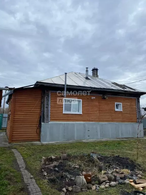 Дом в Алтайский край, Зональный район, с. Новая Чемровка Новая ул., 3 ... - Фото 1