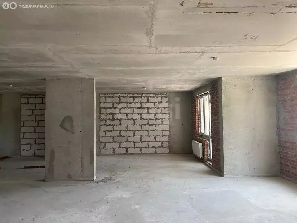 3-комнатная квартира: Белгород, улица Пушкина, 18 (99.8 м) - Фото 0