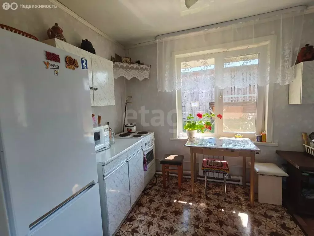Дом в село Бедряж, Центральная улица (43.8 м) - Фото 1