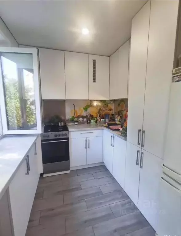 4-к кв. Самарская область, Новокуйбышевск ул. Карбышева, 8А (64.0 м) - Фото 1