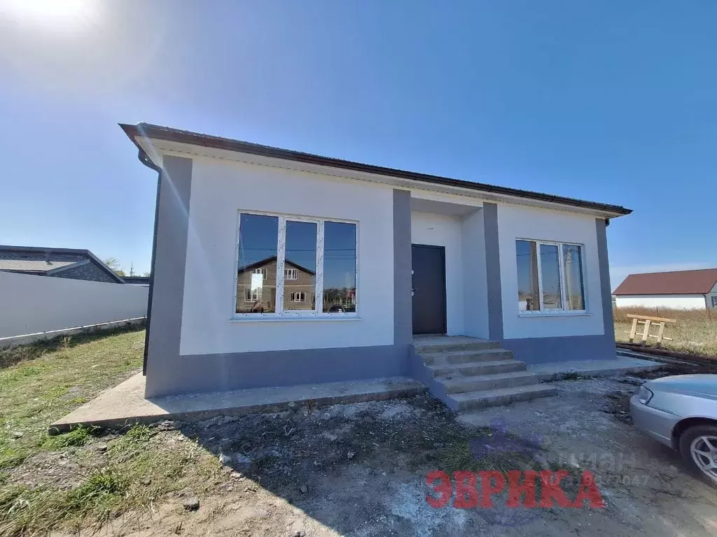 Дом в Краснодарский край, Крымский район, Киевское с/пос, с. ... - Фото 1