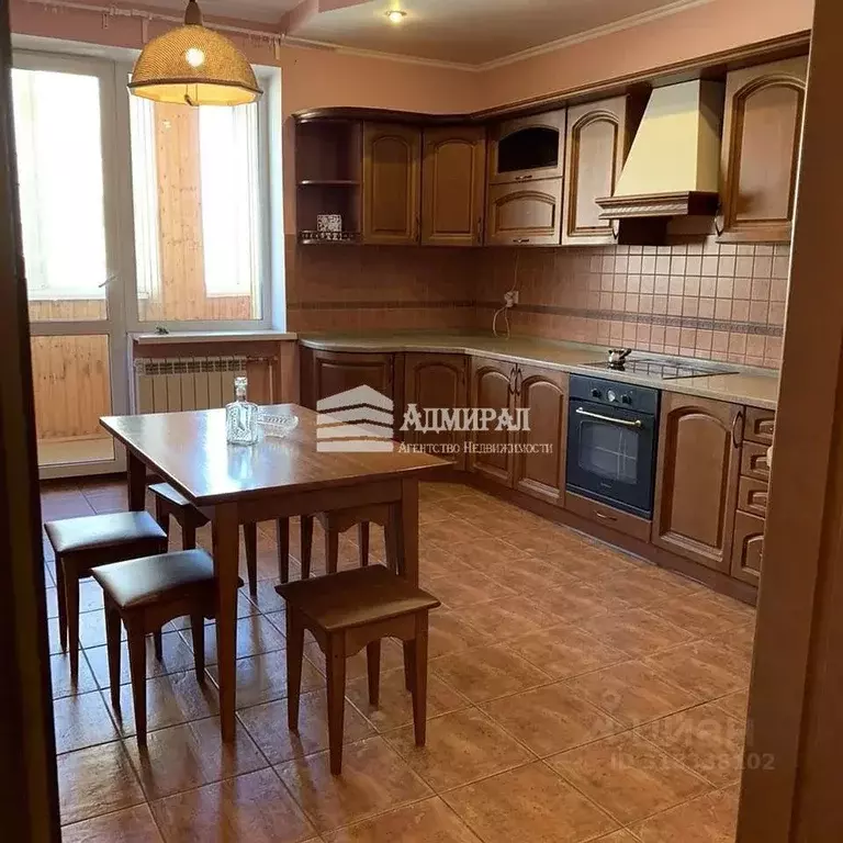 3-к кв. Ростовская область, Ростов-на-Дону Братский пер., 56 (123.0 м) - Фото 0