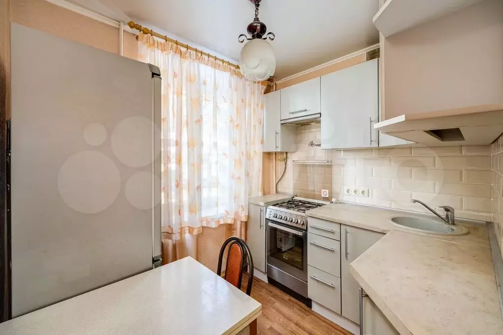 3-к. квартира, 56,6 м, 3/5 эт. - Фото 0
