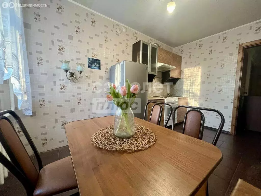 1-комнатная квартира: Киров, Нововятский район, улица Орджоникидзе, 10 ... - Фото 2