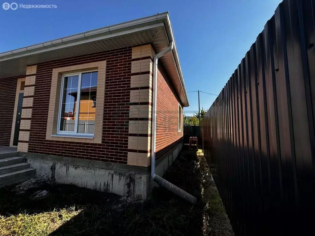 Дом в Красный Сад, улица Крылова (80 м) - Фото 1