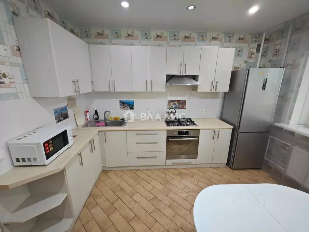 2-к кв. Владимирская область, Владимир ул. Верхняя Дуброва, 2Б (60.0 ... - Фото 1