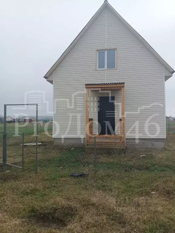 Дом в Курская область, Поселок Горшечное муниципальное образование, ... - Фото 1