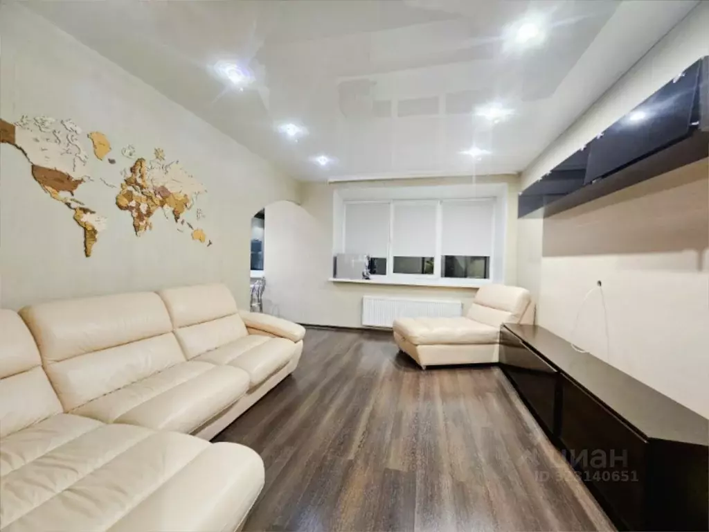 3-к кв. Вологодская область, Череповец Олимпийская ул., 36 (86.0 м) - Фото 1