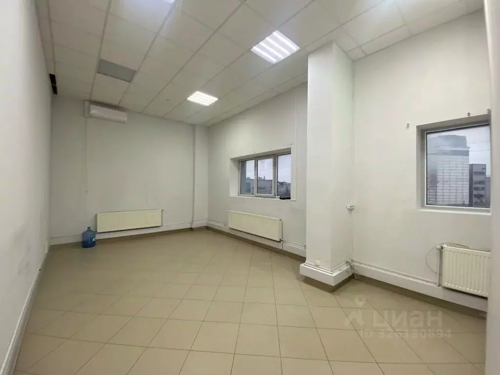 Помещение свободного назначения в Тульская область, Тула Новопарковая ... - Фото 1