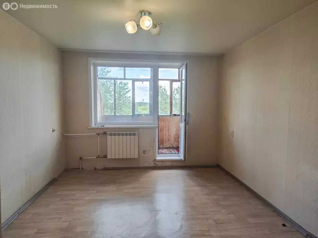 1-комнатная квартира: Каменск-Уральский, улица Ломоносова, 43 (29 м) - Фото 0