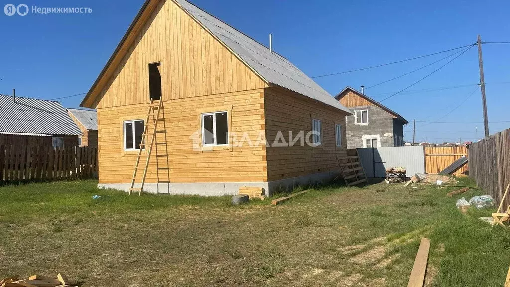Дом в село Гурульба, Уссурийская улица, 24 (120 м) - Фото 1