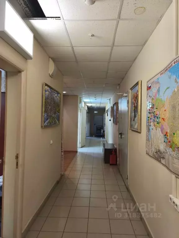 Офис в Свердловская область, Екатеринбург ул. Хохрякова, 74 (572 м) - Фото 1