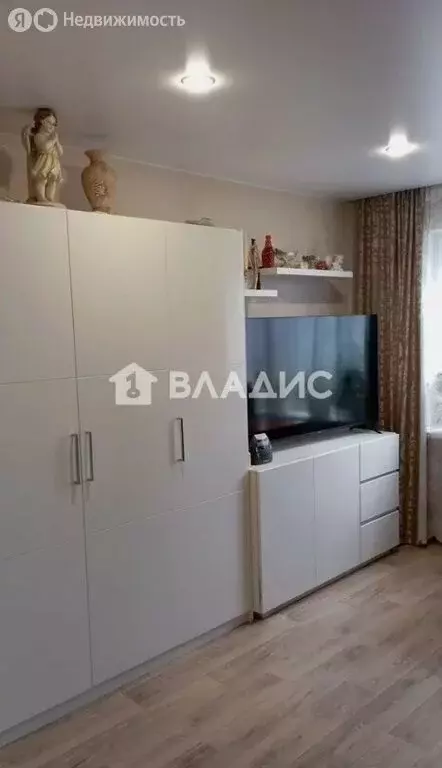 3-комнатная квартира: посёлок городского типа Малаховка, Комсомольская ... - Фото 2
