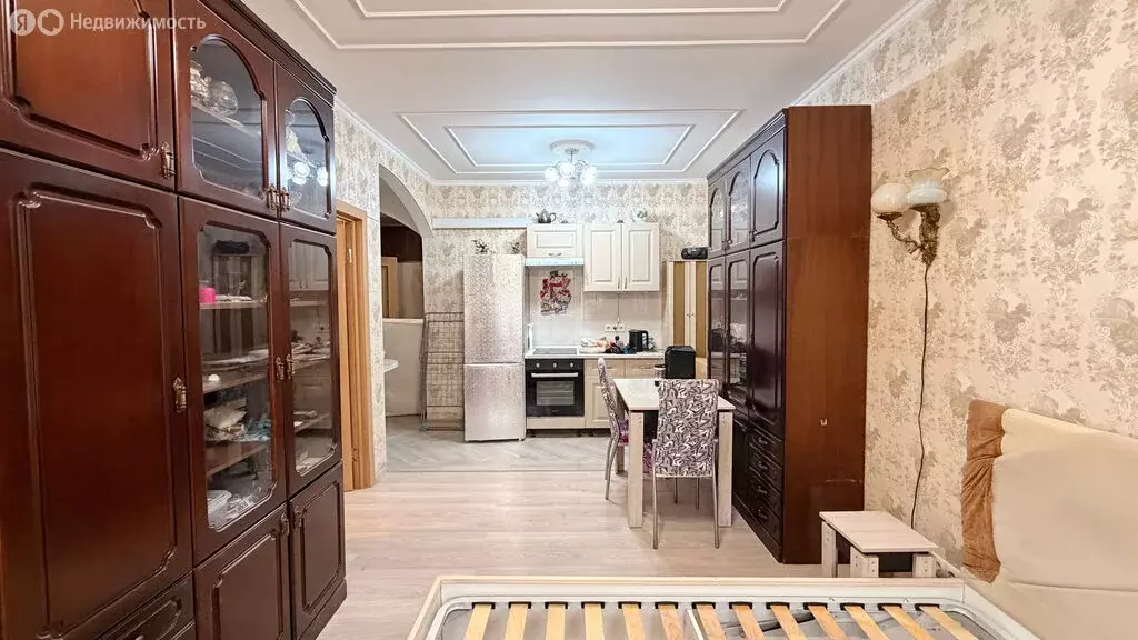 1-комнатная квартира: посёлок городского типа Свердловский, Молодёжная ... - Фото 2