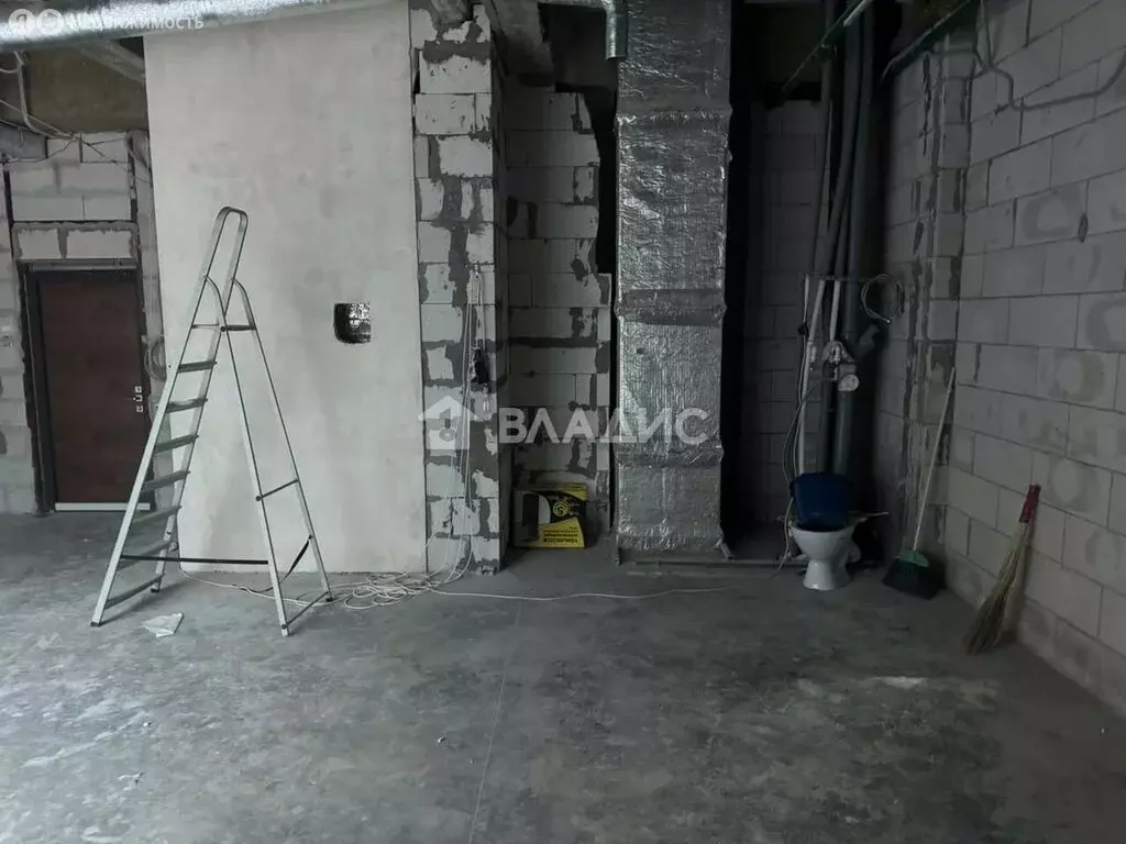 Квартира-студия: Москва, 2-я Брестская улица, 6 (52 м) - Фото 1