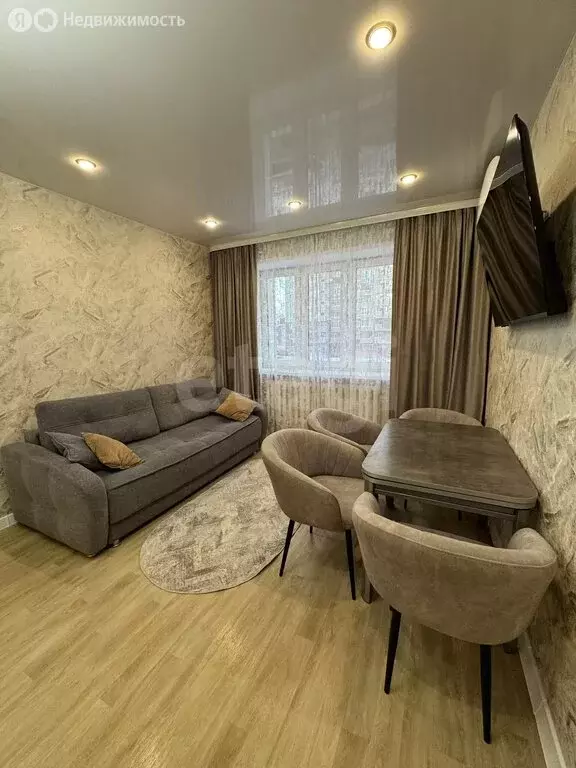 2-комнатная квартира: Благовещенск, Политехническая улица, 3 (64.9 м) - Фото 1