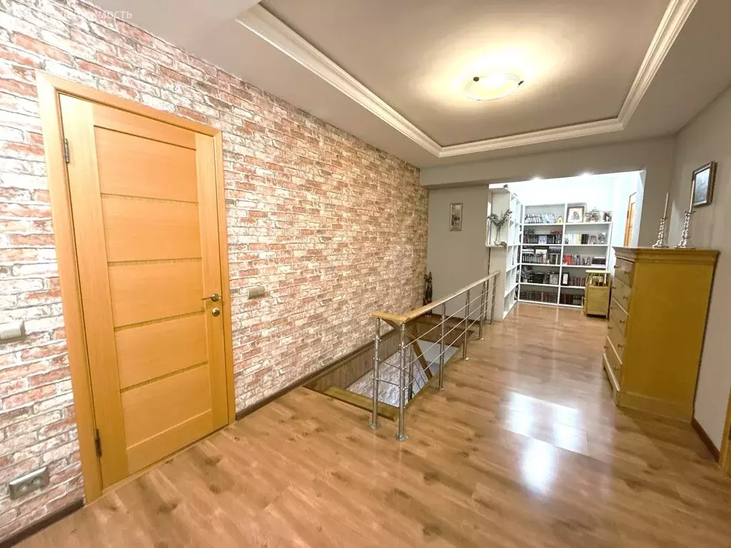 3-комнатная квартира: Находка, Северный проспект, 2/3 (119.5 м) - Фото 1