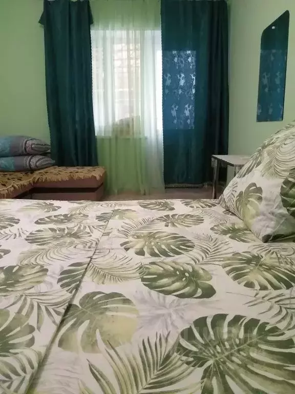 Комната Крым, Евпатория городской округ, Заозерное пгт ул. Садовая, ... - Фото 0