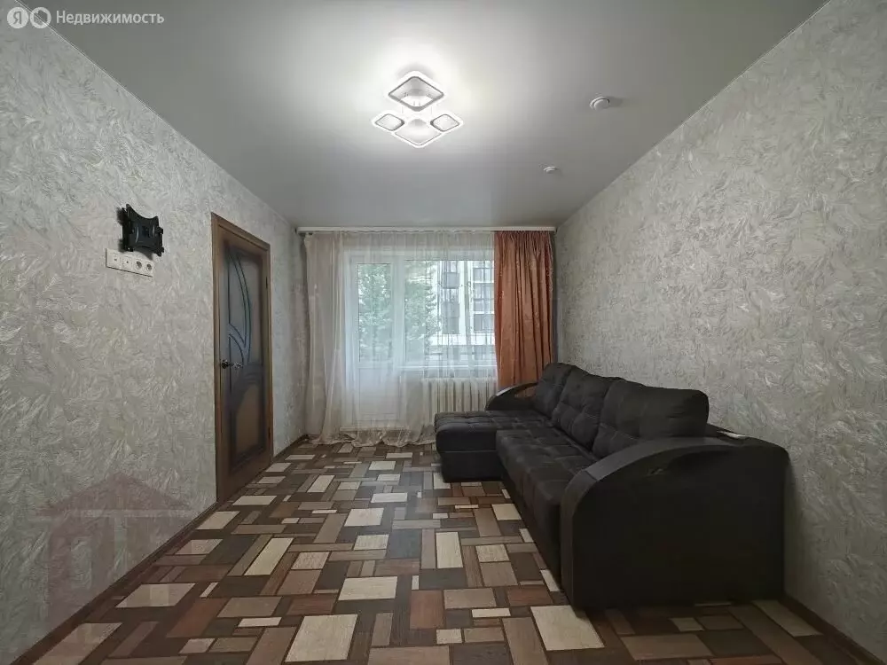 3-комнатная квартира: Тверь, улица Маршала Конева, 8А (47.4 м) - Фото 1