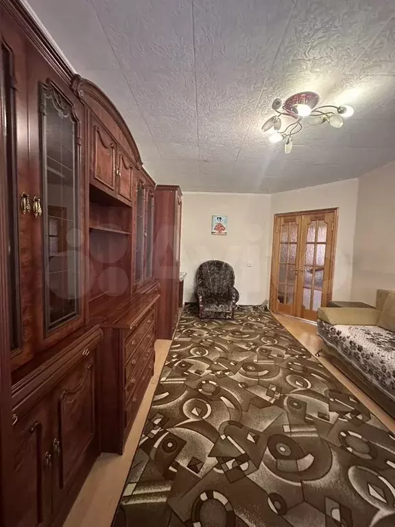 2-к. квартира, 50 м, 1/5 эт. - Фото 0