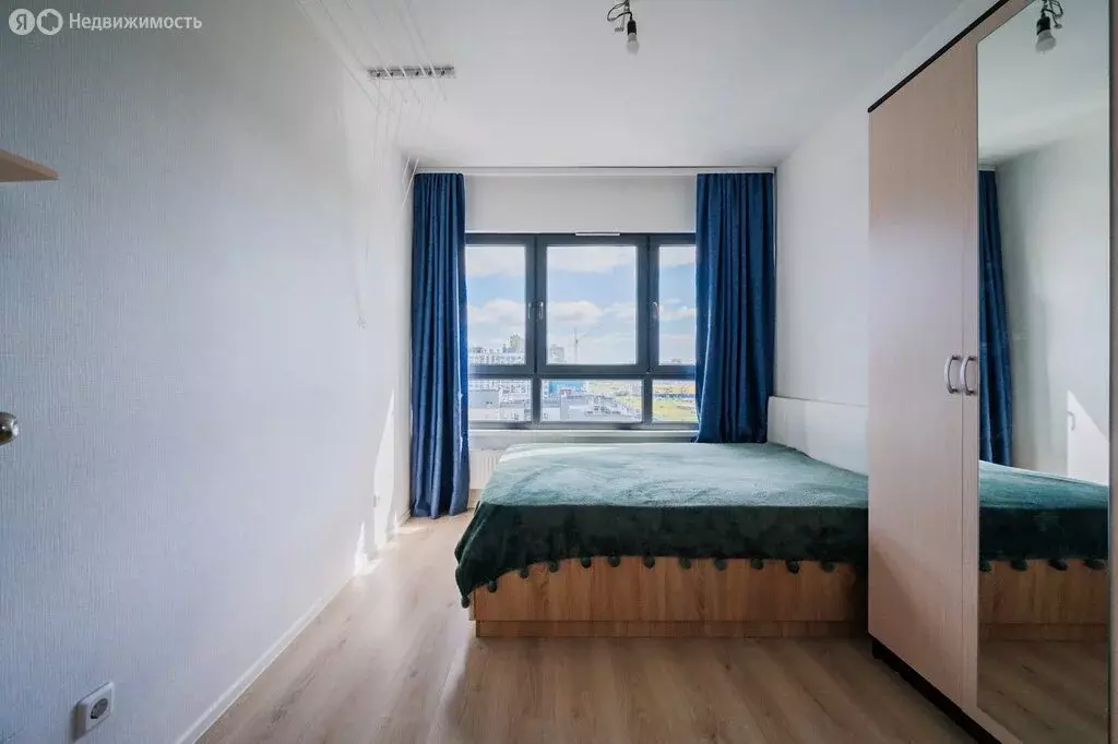 2-комнатная квартира: Екатеринбург, улица Евгения Савкова, 35/2 (42 м) - Фото 0