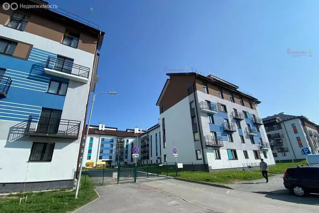 Квартира-студия: Екатеринбург, улица Евгения Савкова, 46 (27.7 м) - Фото 1