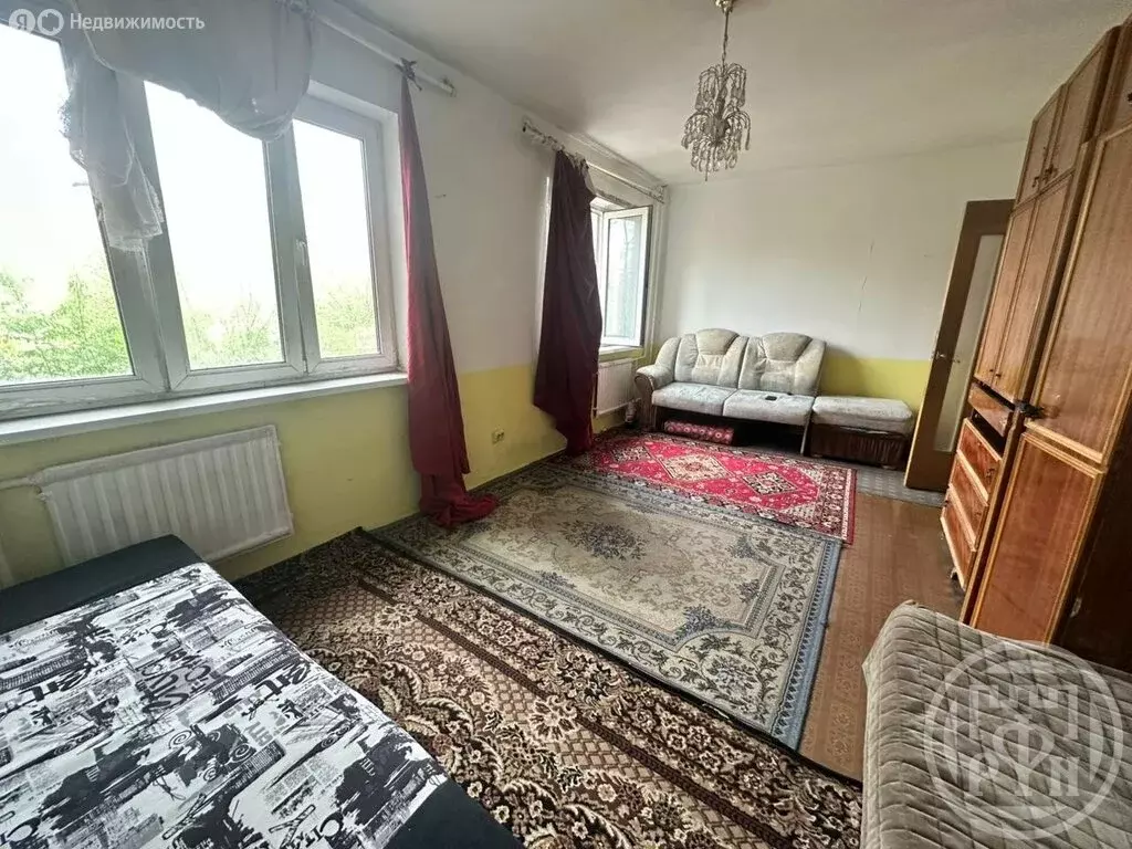 3-комнатная квартира: Санкт-Петербург, Пулковское шоссе, 13к4 (78.8 м) - Фото 1