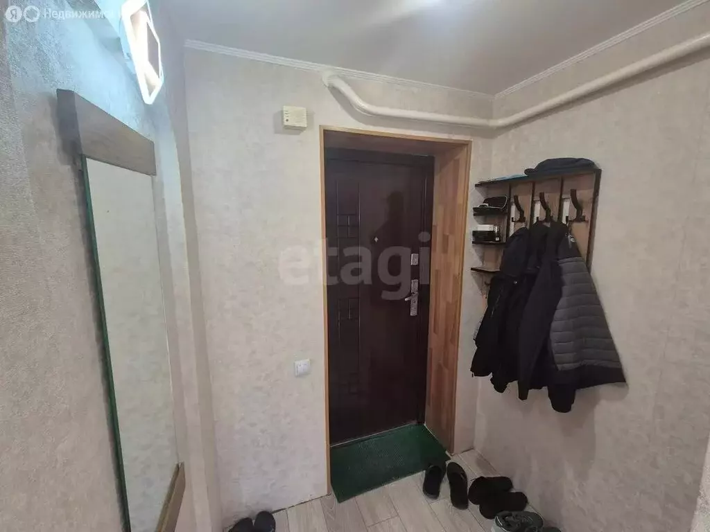 2-комнатная квартира: Чебаркуль, улица Калинина, 16 (42.2 м) - Фото 1