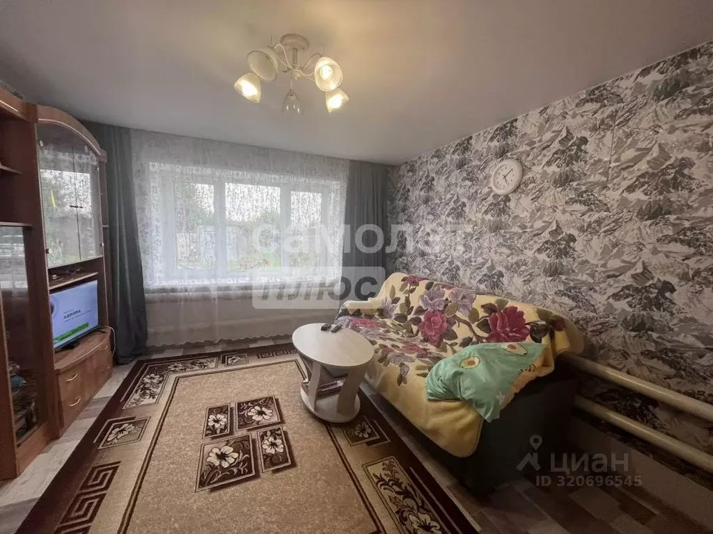 2-к кв. Свердловская область, Серов ул. 1-я Овощная, 27 (35.5 м) - Фото 0