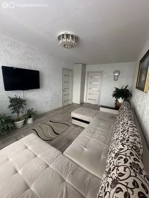 2-комнатная квартира: Чайковский, улица Гагарина, 32 (44.8 м) - Фото 0